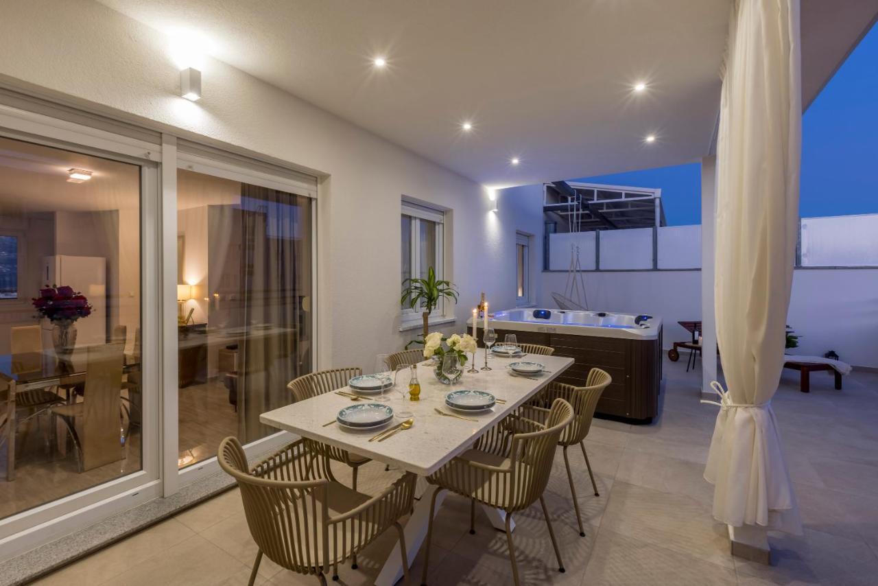 Luxury Rooftop Apartment Zalato Split Exteriör bild